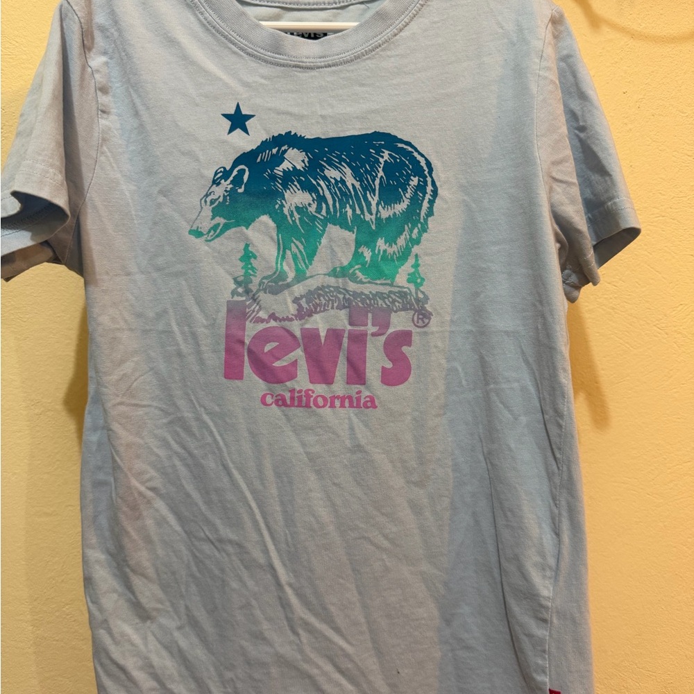Levis tee